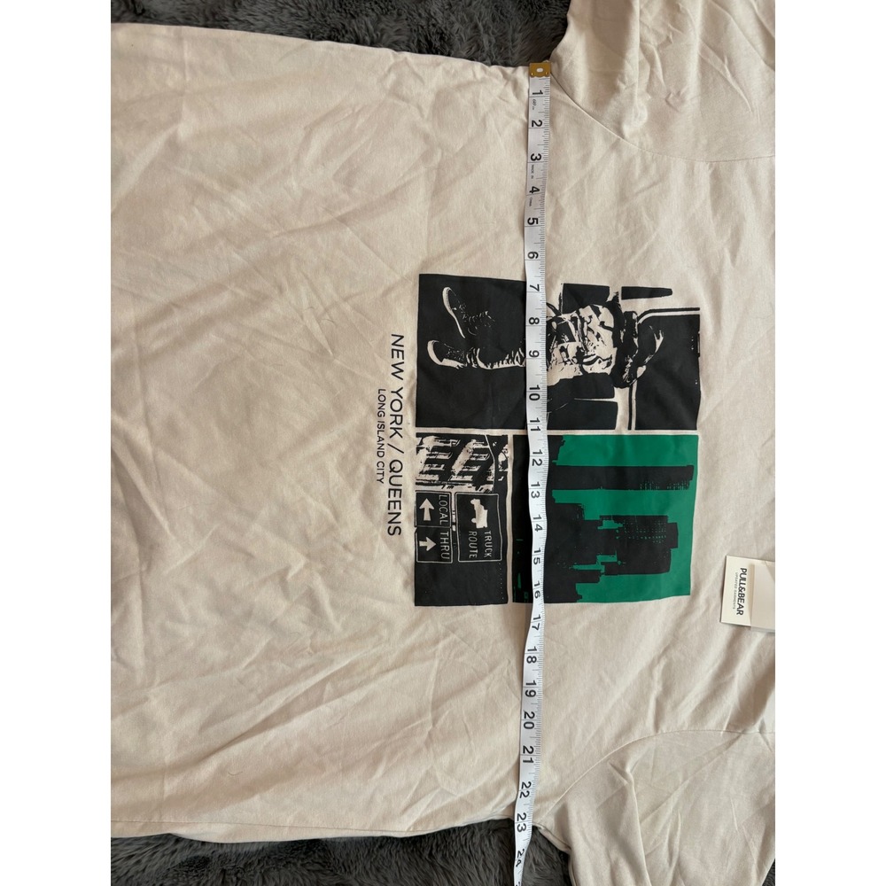 Pull Bear Men Graphic T Shirt New York Queens Long Island City Relaxed Fit - Picture 6 of 8